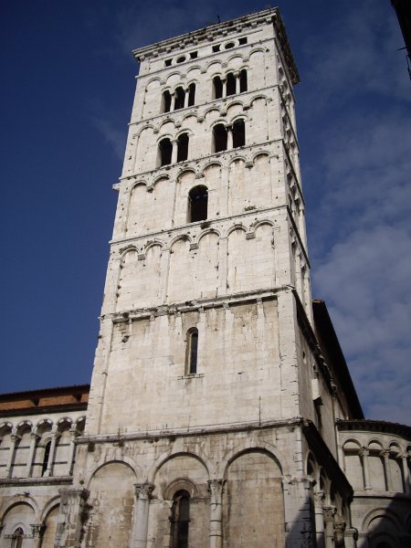 lucques eglise san michele01.jpg
